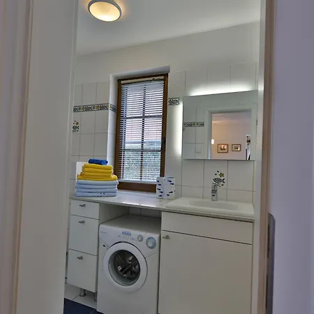 Haus Unterm Reet Rechts Dom wakacyjny *